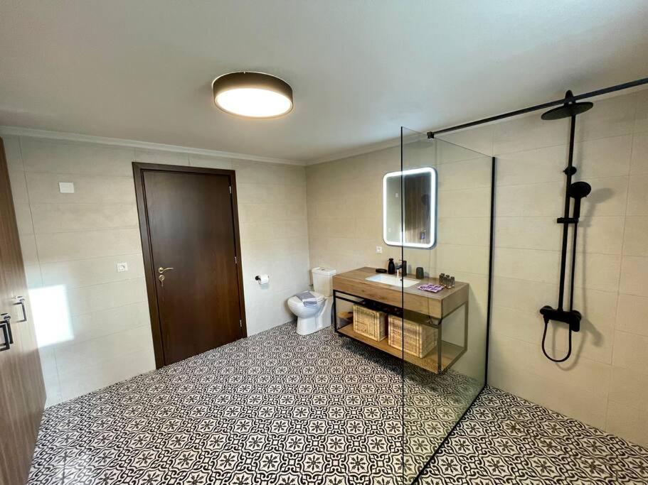 Villa Eftychia Serene Getaway With Hot Tub In A Quiet Location Киссамос Экстерьер фото