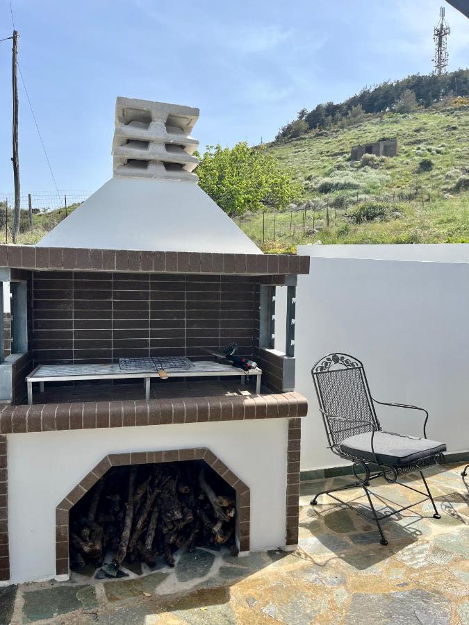 Villa Eftychia Serene Getaway With Hot Tub In A Quiet Location Киссамос Экстерьер фото