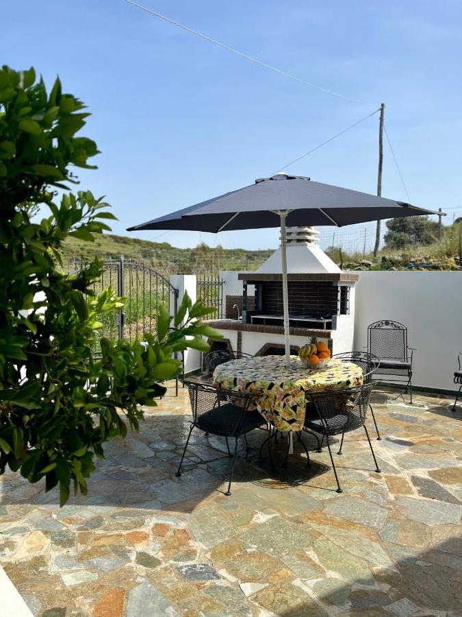 Villa Eftychia Serene Getaway With Hot Tub In A Quiet Location Киссамос Экстерьер фото